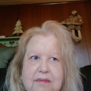 Meet your Posher, Paula